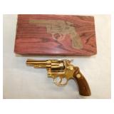 INA REVOLVER 32 CAL.