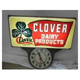 LIGHTED CLOVER DAIRY CLOCK
