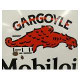 VIEW 4 PORC. MOBILOIL GARGOYLE SIGN