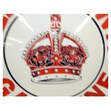 VIEW 4 CLOSEUP RED CROWN