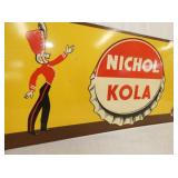 VIEW 4 LEFT SIDE W/DRUM MAJOR