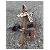 VIEW 2 CLOSEUP RR CROSSING