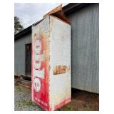 VIEW 3 OTHERSIDE COBLE STORE DISPLAY