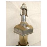 VIEW 2 CLOSEUP LIGHTER FILLER DISP.