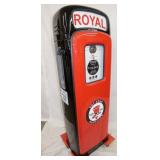 VIEW 3 ROYAL GAS PUMP