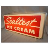 VIEW 3 RIGHTSIDE LIGHTED SIGN