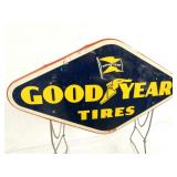 VIEW 2 CLOSEUP 28X25