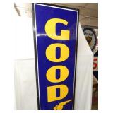 VIEW 2 CLOSEUP 17X95