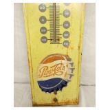 VIEW 2 CLOSEUP THERMOMETER