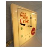 VIEW 2 CLOSEUP CLOCK