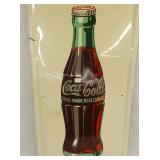 VIEW 2 CLOSE UP 16X40  W/BOTTLE 