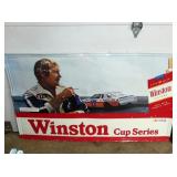 VIEW 2 CLOSEUP 59X36 1981