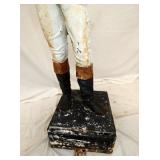 VIEW 3 BASE HITCHING POST