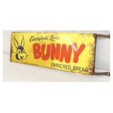 VIEW 3 RIGHT SIDE BUNNY BREAD DOOR PUSH