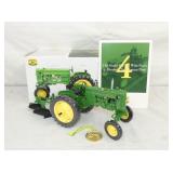 1/16 JOHN DEERE W/ ORIG. BOX