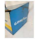 VIEW 3 SIDE GOODYEAR COUNTER DISPLAY