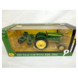 ERTL JOHN DEERE 420 TRACTOR W/ BOX