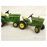 VIEW 2 CLOSEUP JD LAWN MOWERS