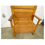 VIEW 4 BASE W/ UMBRELA HOLDER