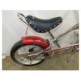 VIEW 3 CLOSEUP STING RAY BANANA SEAT