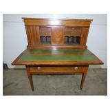 VIEW 3 INSIDE DROP DOWN DESK