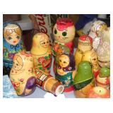 VIEW 2 CLOSEUP NESTING DOLLS