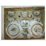 COLLECTION TEA SETS