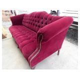 VIEW 3 VICTORIAN SOFA