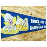 VIEW 2 CLOSEUP W/ CLOWN