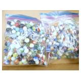 VARIOUS EARLY MARBLES