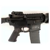 VIEW 5 CLOSEUP S&W M&P 5.56