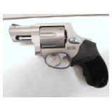 VIEW 2 CLOSEUP 6 ROUND HAMMERLESS