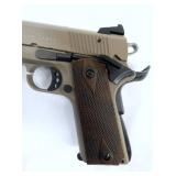 VIEW 9 CLOSEUP CHECKER BOARD GRIPS