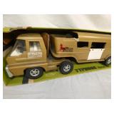 VIEW 2 CLOSEUP TRUCK W/ ORIG. BOX