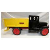 VIEW 5 OTHERSIDE ICE TRUCK