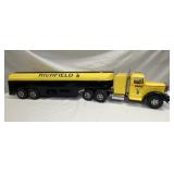 VIEW 6 OTHERSIDE TRUCK