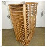 VIEW 2 CLOSEUP WOODEN COOP