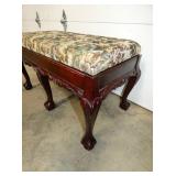 VIEW 2 CLOSEUP W/ BALL AND CLAW FEET