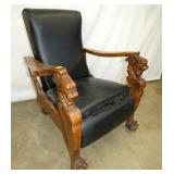 OAK MORRIS CHAIR W/ LION HEADS
