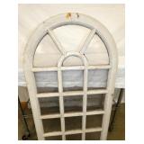 VIEW 2 CLOSEUP ARCH WINDOW