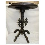 WALNUT VICTORIAN CANDLE TABLE