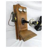 VIEW 2 CLOSEUP WALL PHONE