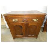 WALNUT WASHSTAND