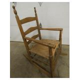 VIEW 2 CLOSEUP POSSIBLE SHAKER