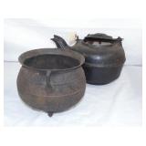 CAST IRON POT AND KETTLE