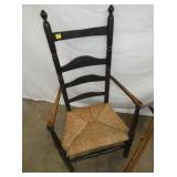 VIEW 3 CLOSEUP EARLY LADDER BACK