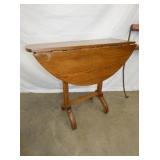 SMALL PINE DROPLEAF TABLE