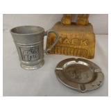 VIEW 3 W/ MUG AND ASHTRAY