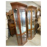 VIEW 2 CLOSEUP CABINETS