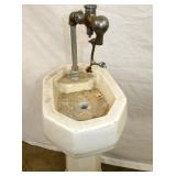 VIEW 3 TOP VIEW PORC. FOUNTAIN